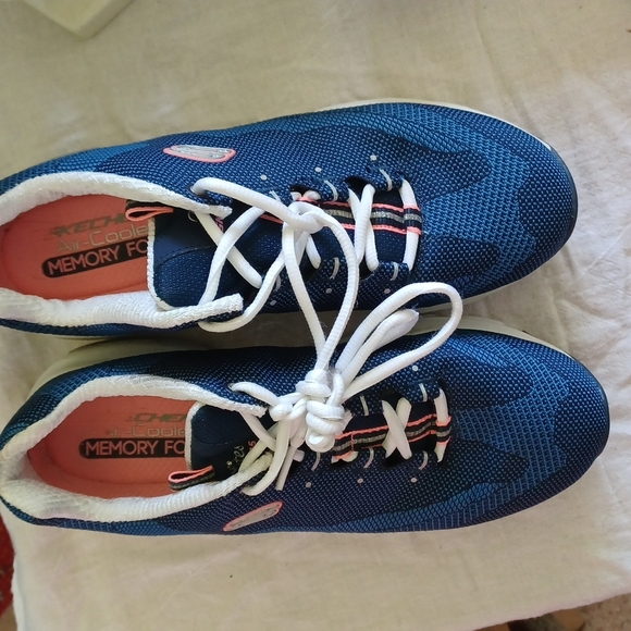 Skechers Memory Foam Blue/Pink Sneakers, 9 - Picture 1 of 7